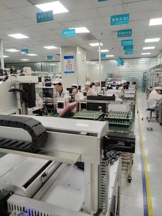 两江新区电子企业中秋赶工忙 产销两旺铆足劲